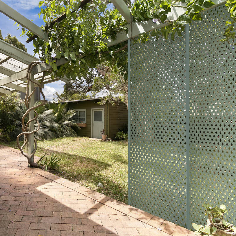 Jack Matrix Classic Diamond Lattice_2400x1200mm_Rivergum_LS1_1600x1600px