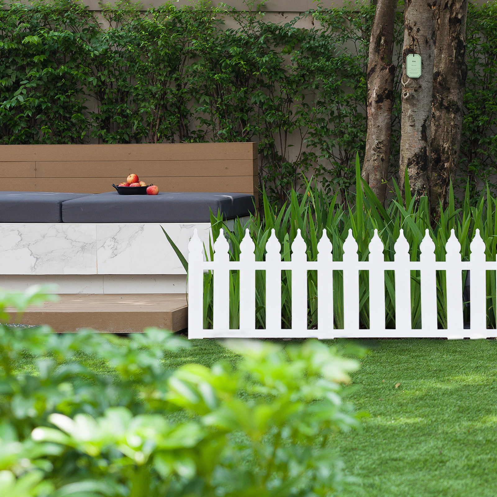 33723 Jack Matrix Garden Edging Windsor 900x350mm White lifestyle